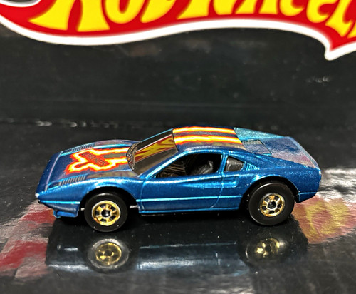 Hot wheels ferrari 308 - hot,
